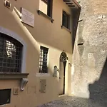Trastevere Heritage Apartman *